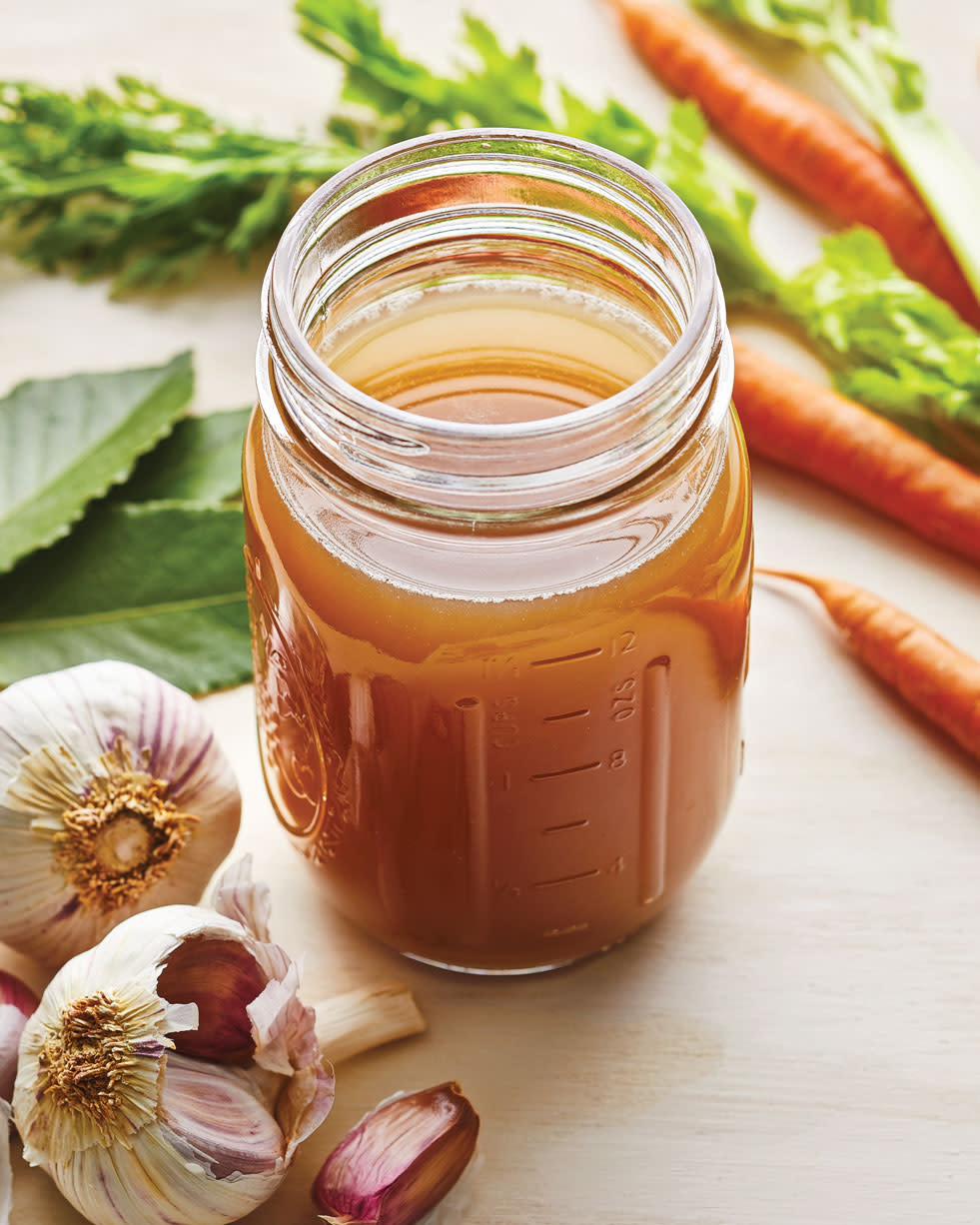 Oxtail bone broth